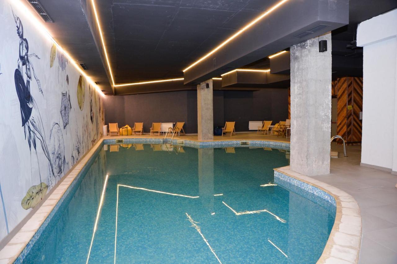 Flora Hotel - Apartments Borowec Zewnętrze zdjęcie