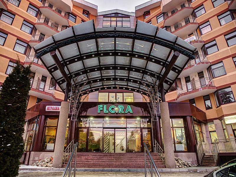 Flora Hotel - Apartments Borowec Zewnętrze zdjęcie